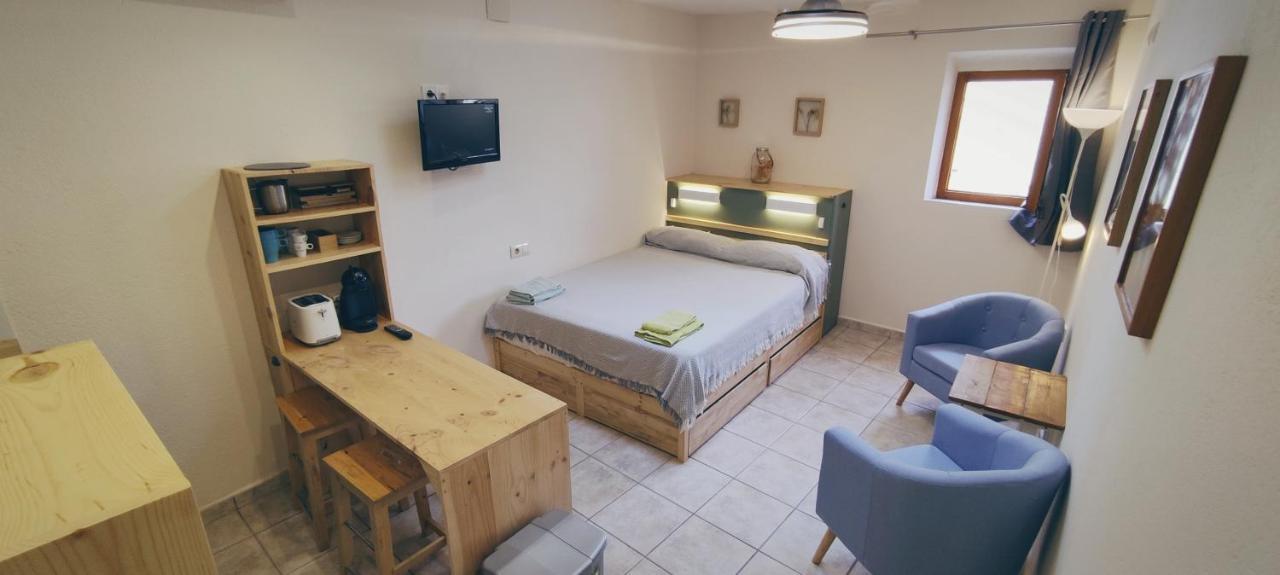 La Casa Al Roura Apartment ซานต์ มาร์ติ เดมปูริเยส ภายนอก รูปภาพ